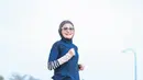 <p>Penampilan sporty Soraya Larasati satu ini juga tak lepas dari sorotan netizen. Meski tampil sporty saat olahraga, wanita kelahiran 11 Juni 1986 ini tetap terlihat menawan. (Liputan6.com/IG/@sorayalarasat1)</p>