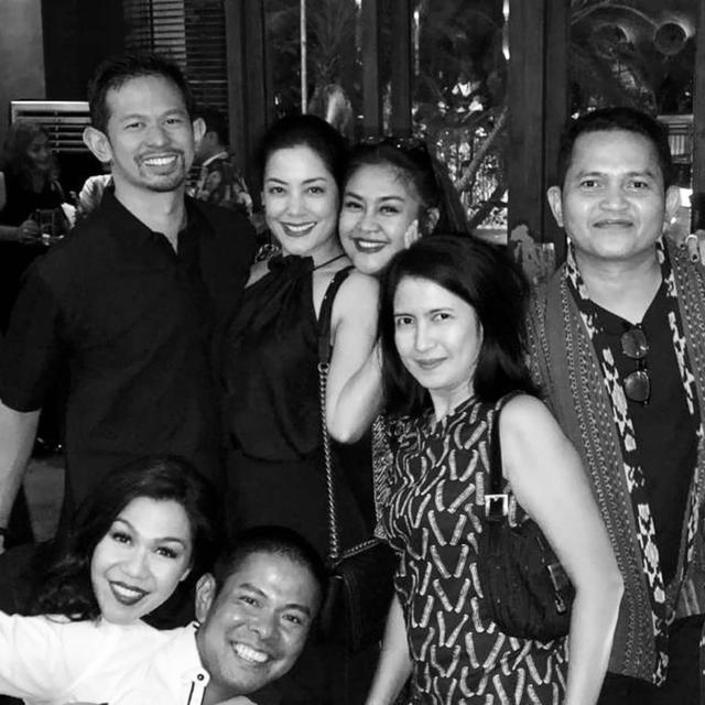 6 Potret Terbaru Kemesraan Lulu Tobing dan Suami Usai Menikah