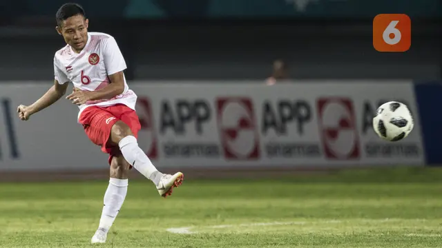 Sepak Bola : Indonesia Vs Laos