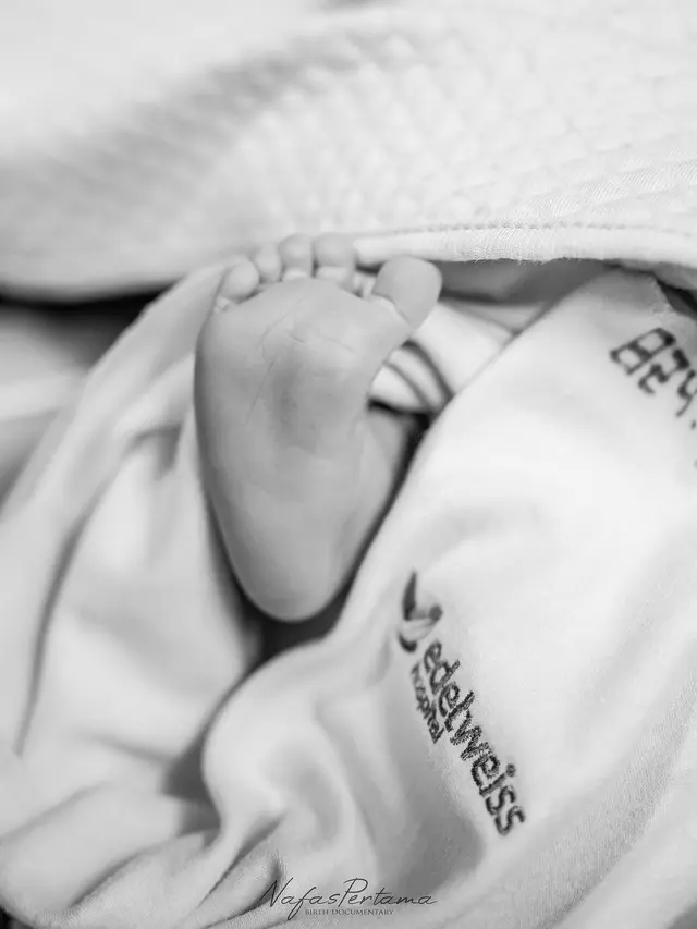 Anisa Rahma melahirkan anak ketiga (Instagram/anisarahma_12)