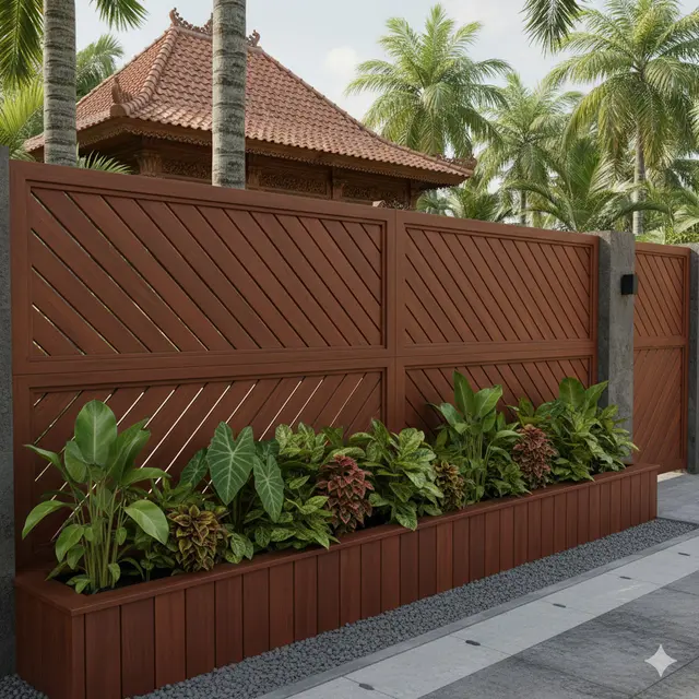 Pagar Kayu Minimalis Susun Miring