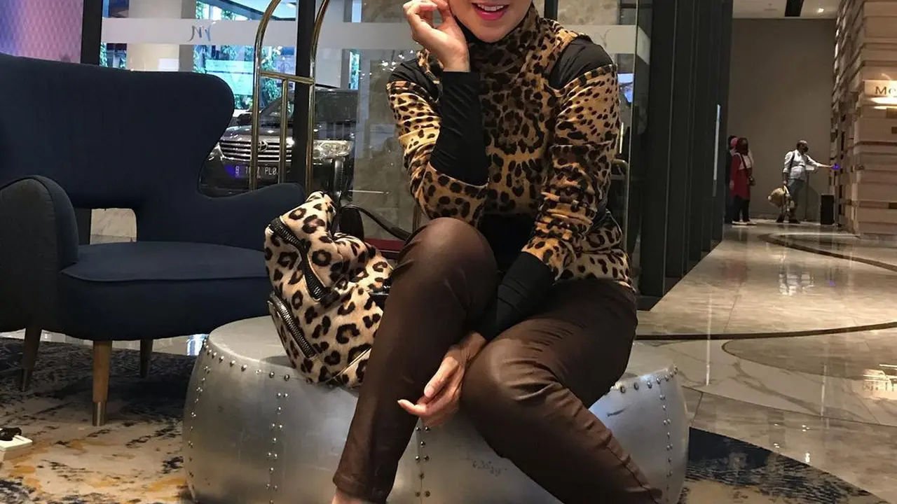 [Fimela] Venna Melinda Berhijab