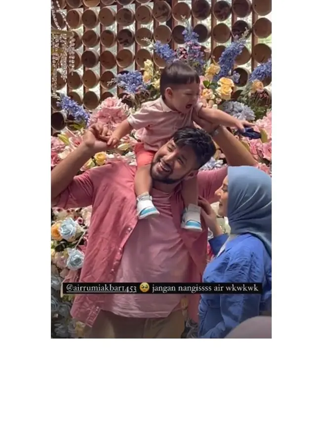 8 Momen Irish Bella dan Ammar Zoni Gelar Pengajian 4 Bulanan dan Gender Reveal