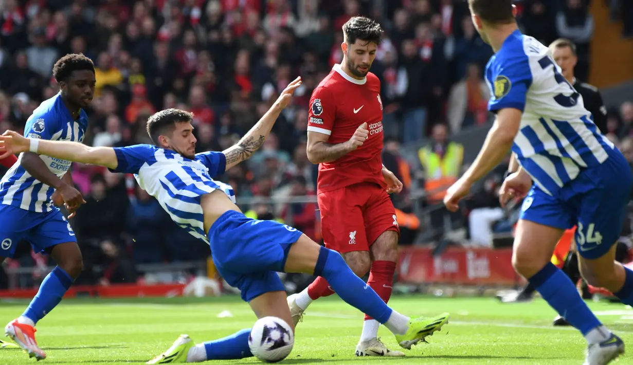 Hingga turun minum, skor imbang tidak berubah tetap 1-1. (AP Photo/Rui Vieira)