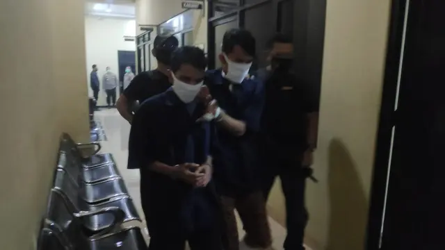 Pelaku penganiyaan wanita di sebuah kamar hotel di kawasan Tamansari, Jakbar. (Istimewa)
