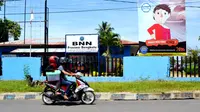 BNN Provinsi Bengkulu berhasil mengungkap Misteri Narkoba di ruang kerja Bupati Bengkulu Selatan (Liputan6.com/Yuliardi Hardjo)