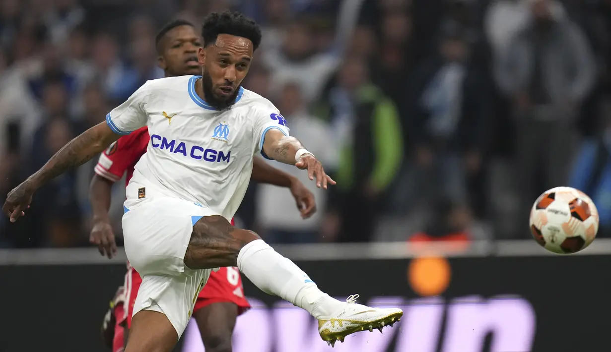 Marseille menggaet tiket semifinal setelah menyingkirkan Benfica dengan agregat 4-2. (AP Photo/Daniel Cole)