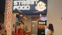 Bola.com mengunjungi Tasya's Kitchen di 122 Brighton Ave, Boston, Massachusetts, Amerika Serikat, di sela-sela meliput Piala Dunia 2026. (Bola.com/Hery Kurniawan)