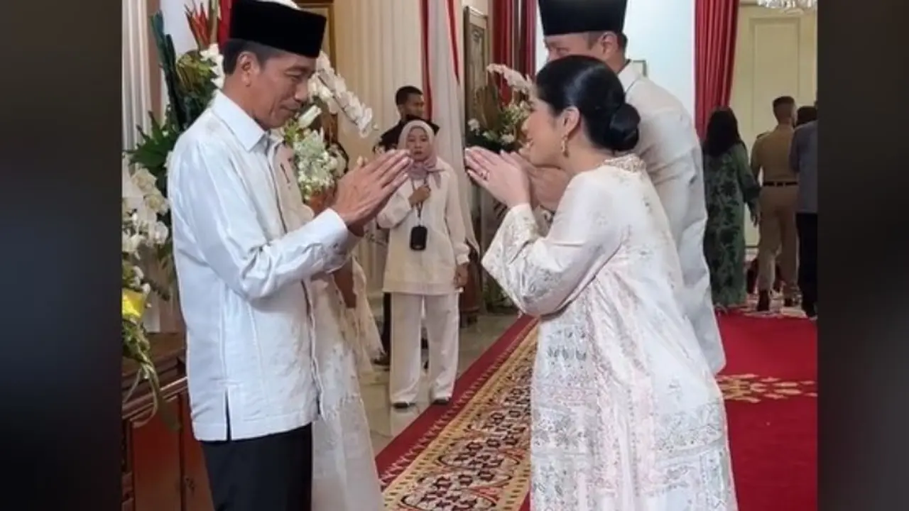 Hadiri Open House Jokowi di Istana Negara Bersama AHY, Rambut Annisa Pohan Jadi Perhatian Warganet.  foto: TikTok @hendar_sadega2