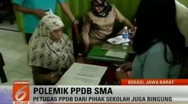 Selain kebingungan, ditambah lagi dengan sistem jaringan yang kerap error hinggga pendaftar antre berjam-jam.