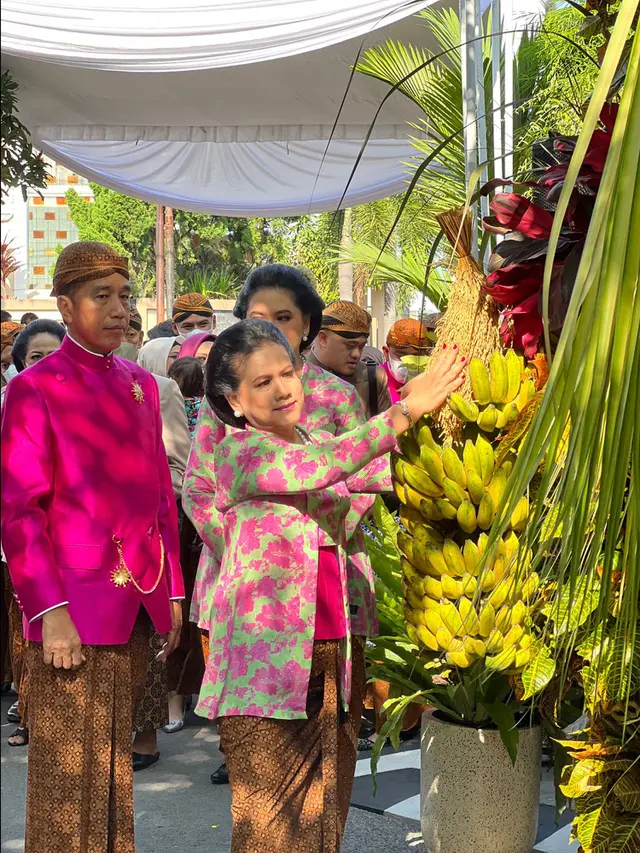Kaesang Pangarep Jalani Prosesi Sungkeman dan Siraman Jelang Pernikahan