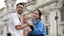 <p>Raffi Ahmad dan Nagita Slavina serta kedua anak mereka, Rafathar juga Rayyanza, tengah berada di Roma, Italia. Mereka pergi ke Italia untuk bisnis sekaligus liburan. (Instagram/raffinagita1717).</p>