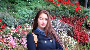 Batal Menikah, Ini 6 Pesona Razer Patricia Mantan Tunangan Rezky Aditya