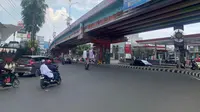 Guna Menanggulangi Kemacetan, Traffic Light Dipasang Lagi di Jalan Bawah Flyover MBK