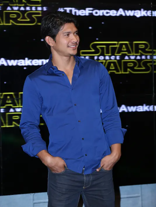 Keterlibatan suami Audy Item di film arahan sutradara J.J Abrams ini memang menjadi sorotan publik. Namun siapa sangka Iko Uwais nyatanya justru merasa malu dengan perannya di film legendaris ini. (Andy Masela/Bintang.com)
