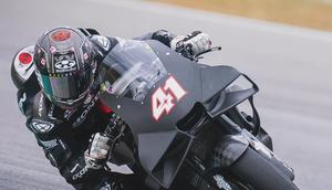 Aleix Espargaro pada tes shakedown MotoGP Sepang 2026. (X/Aleix Espargaro)