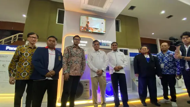 PT Panasonic Gobel Indonesia, APITU Indonesia, dan Universitas Darma Persada (UNSADA) resmi menandatangani Memorandum of Understanding (MoU) Tripartit dalam rangkaian Seminar Nasional HVAC-R 2026  (Foto: Istimewa)