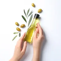 Ilustrasi minyak zaitun/copyright shutterstock