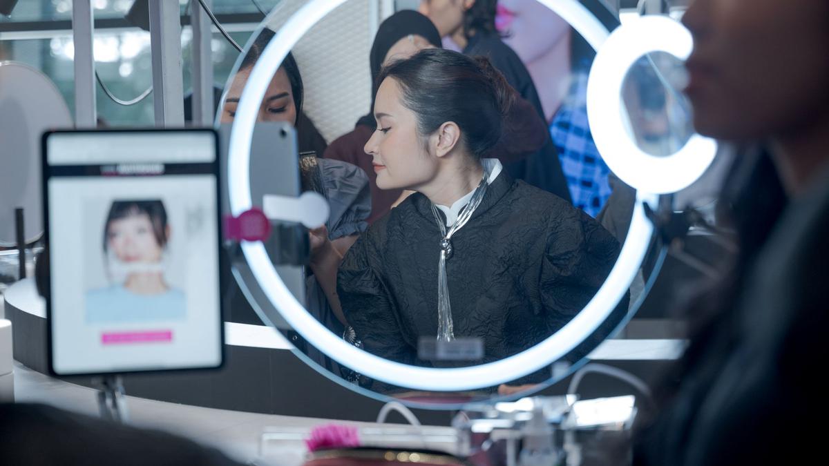 Mastershade Archi/Tech, Teknologi Face Ratio Pertama dari Brand Lokal yang Bikin Personalisasi Makeup Super Presisi