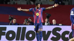 Penyerang Barcelona, Marcus Rashford, berselebrasi setelah mencetak gol ke gawang Olympiakos pada pada laga Liga Champions di Estadi Olimpic Lluis Companys, Rabu (22/10/2025) dini hari WIB. (Josep Lago/AFP)
AFP