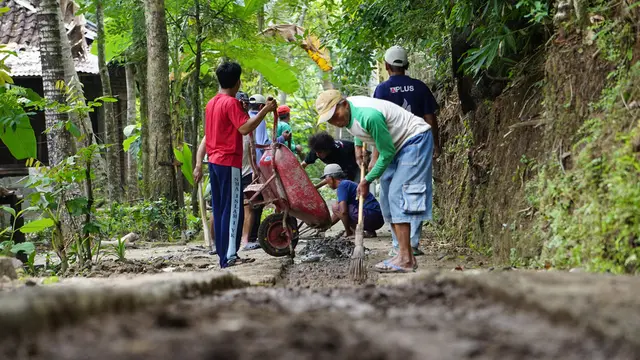 Bangun Desa.