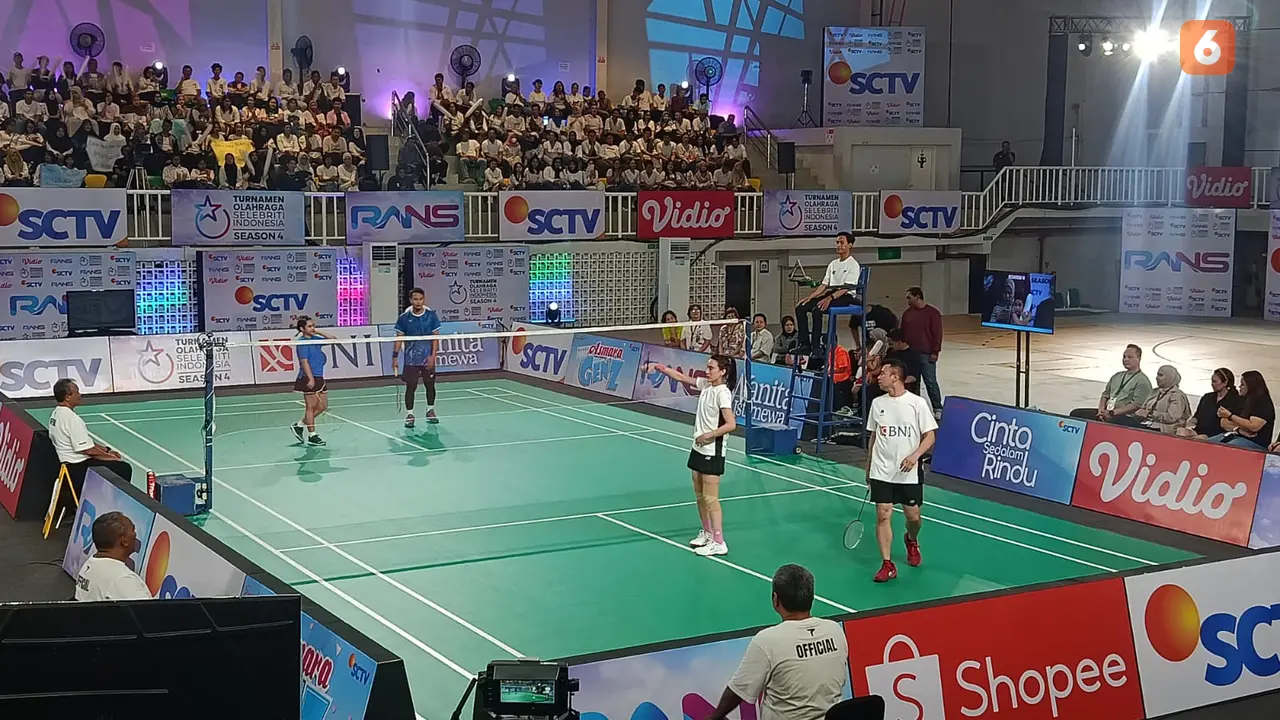 Pertandingan grand final badminton
