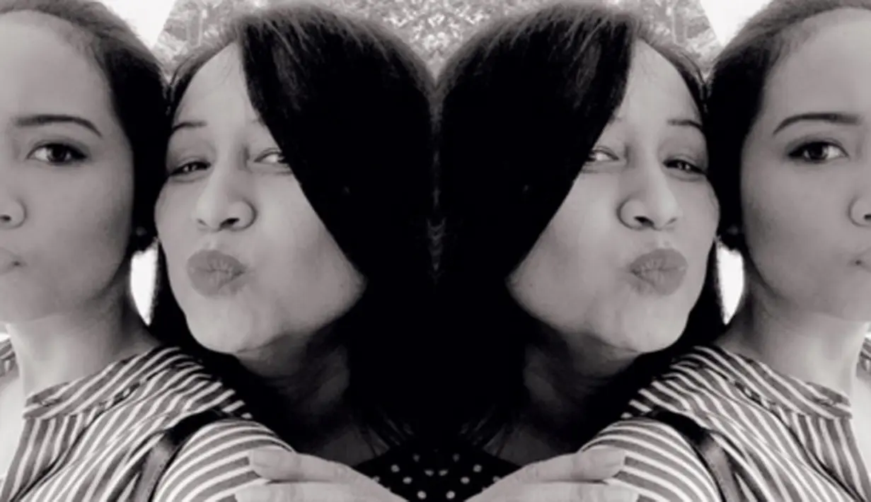 “My biggest supporter, my protector, my role model. Happy mother's day” (via instagram/@gitagut)