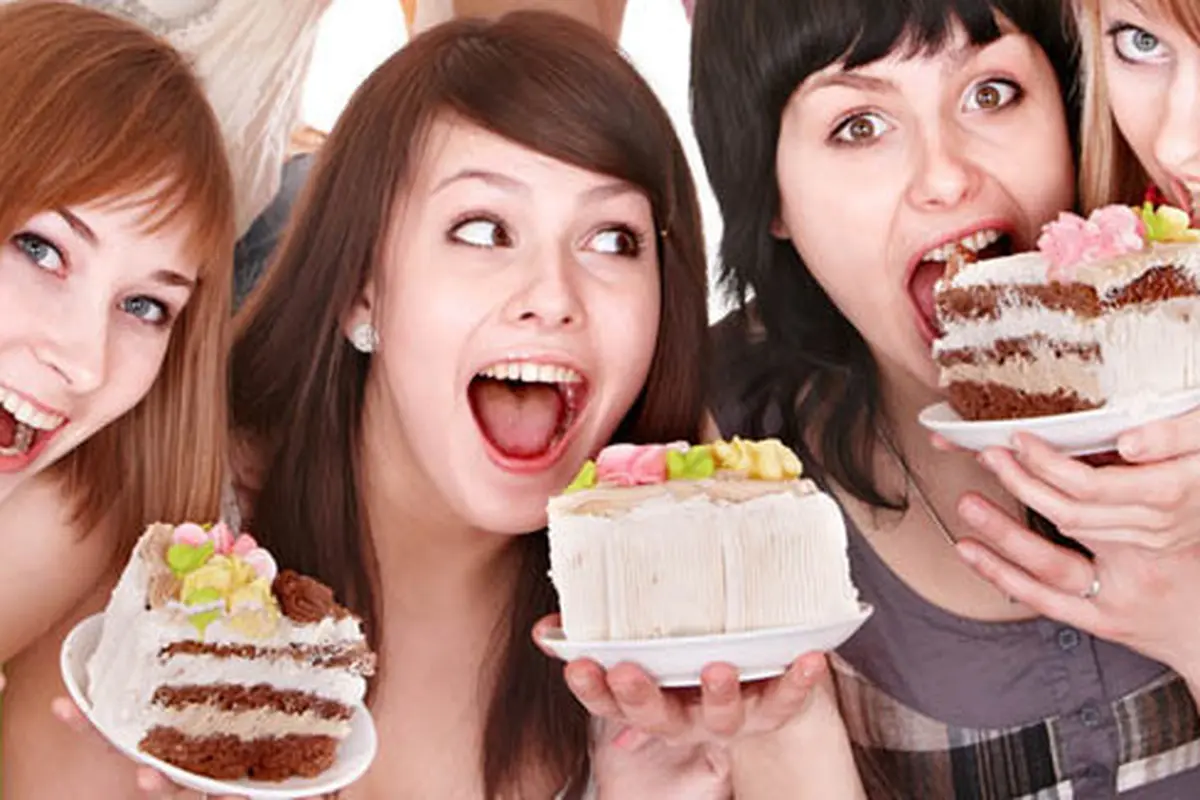 (c) shutterstock