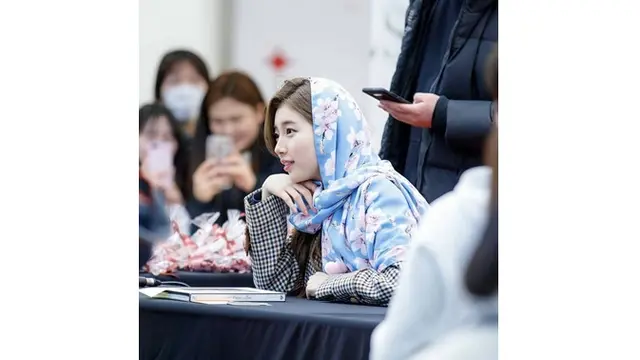 7 Pesona Bae Suzy Saat Kenakan Hijab, Tuai Pujian