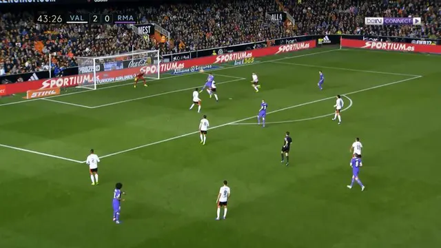 Real Madrid Takluk 1-2 oleh Gol Cepat Valencia di Mestalla