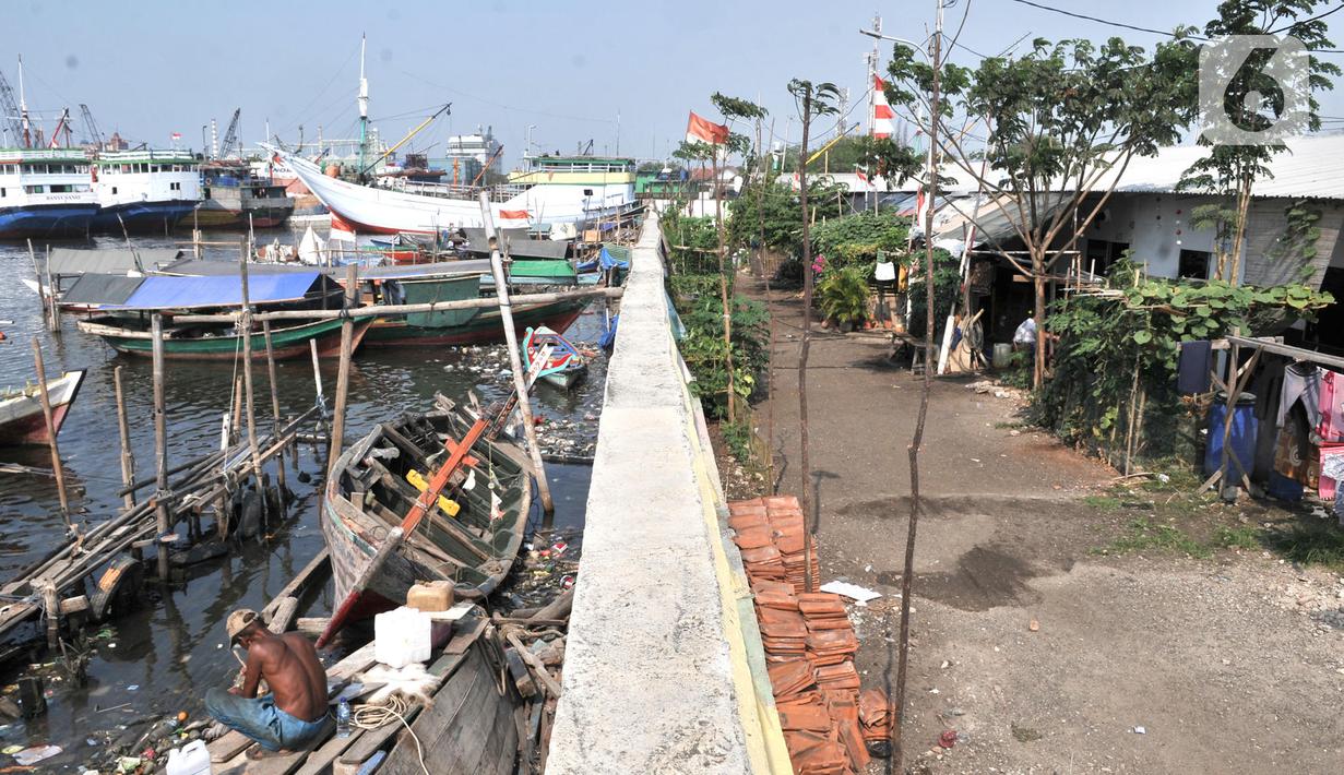 FOTO: Melihat Lebih Dekat Kehidupan Warga Kampung Akuarium - News