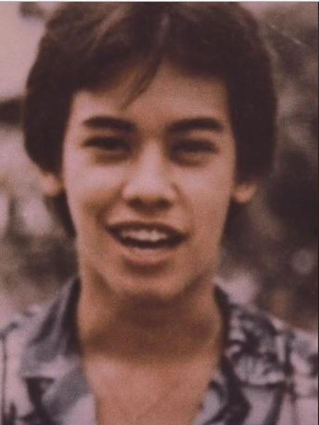 6 Foto Lawas Fariz RM Saat Muda, Disebut Mirip Ardhito Pramono