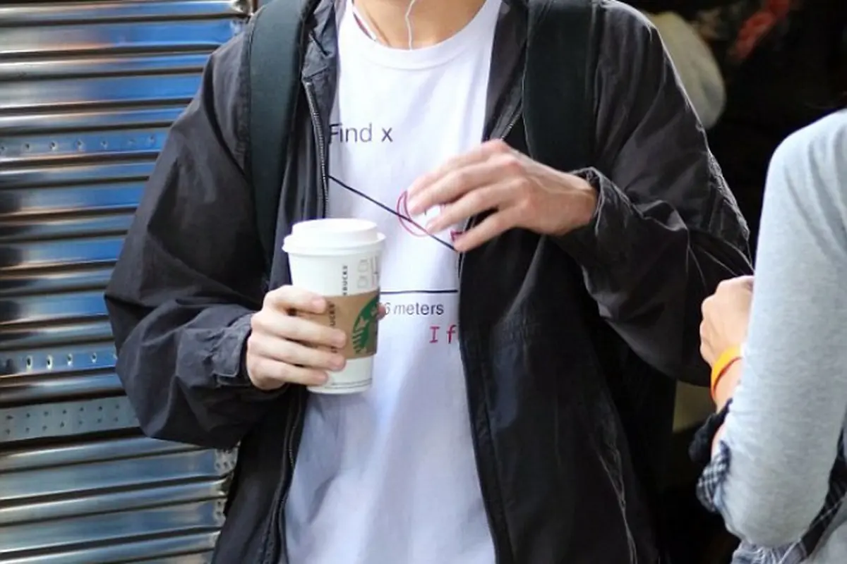 [Bintang] Tom Holland
