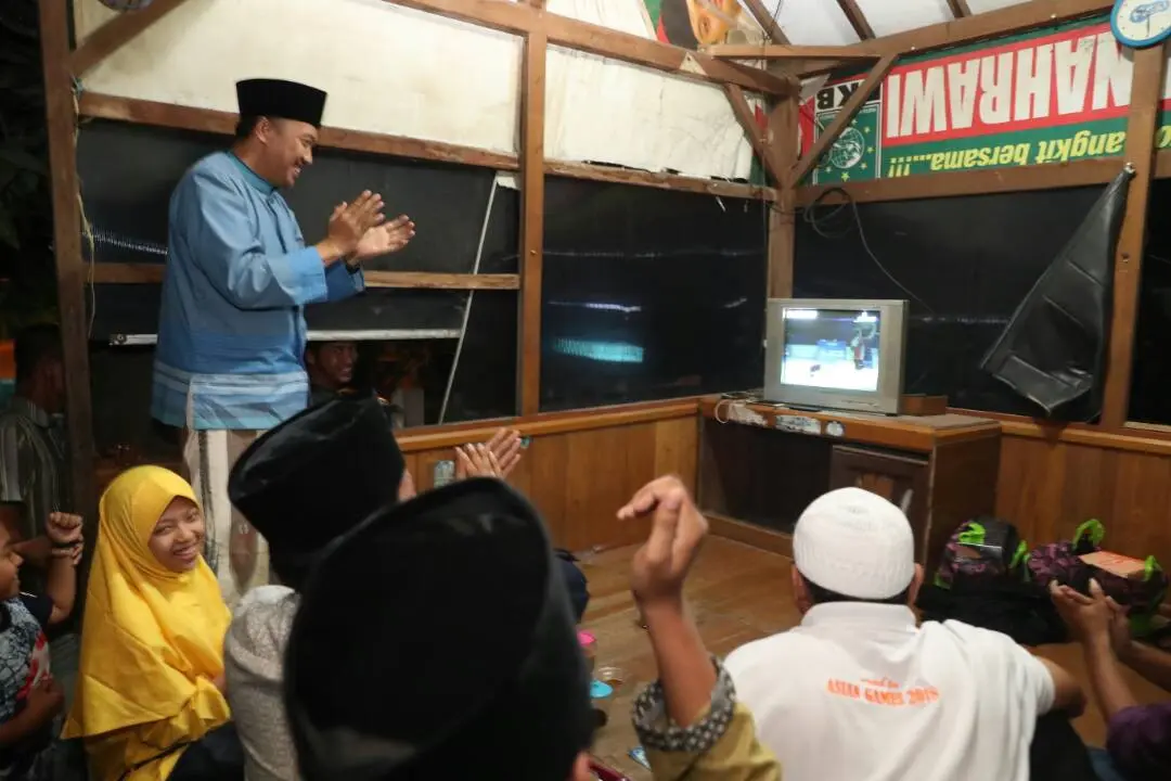 Menpora Imam Nahrawi saat menyaksikan Indonesia Open. (Kemenpora)