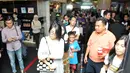 Antusias penonton luar biasa. Terlihat dari antrian penonton yang panjang, Jakarta, Minggu (9/11/2014) (Liputan6.com/Panji Diksana)