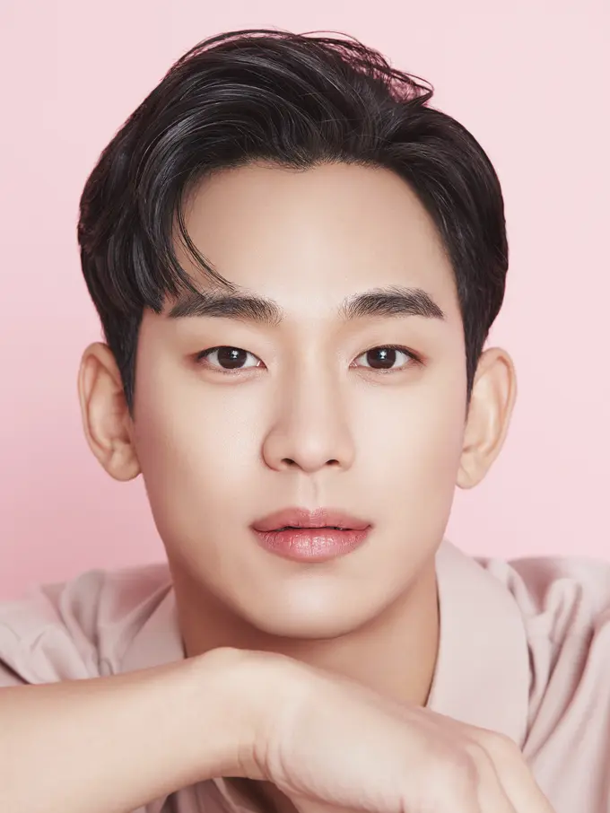 Rutinitas Skincare Kim Soo Hyun Oppa Punya Kulit Mulus Tanpa Jerawat