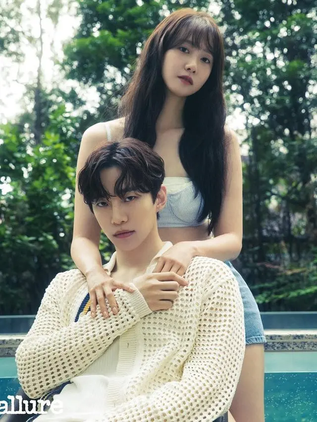 8 Potret Mesra Im Yoona dan Lee Junho, Bantah Kabar Kencan