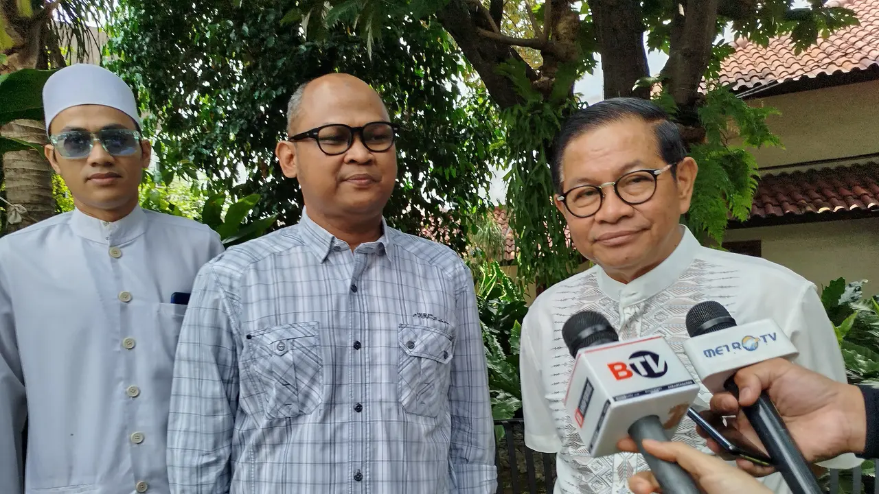 Calon Gubernur Jakarta nomor urut 3, Pramono Anung janji akan mengatasi persoalan banjir bila menang Pilkada Jakarta.