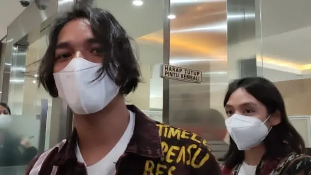 Musikus Alffy Rev diperiksa Bareskrim Polri terkait kasus Doni Salmanan