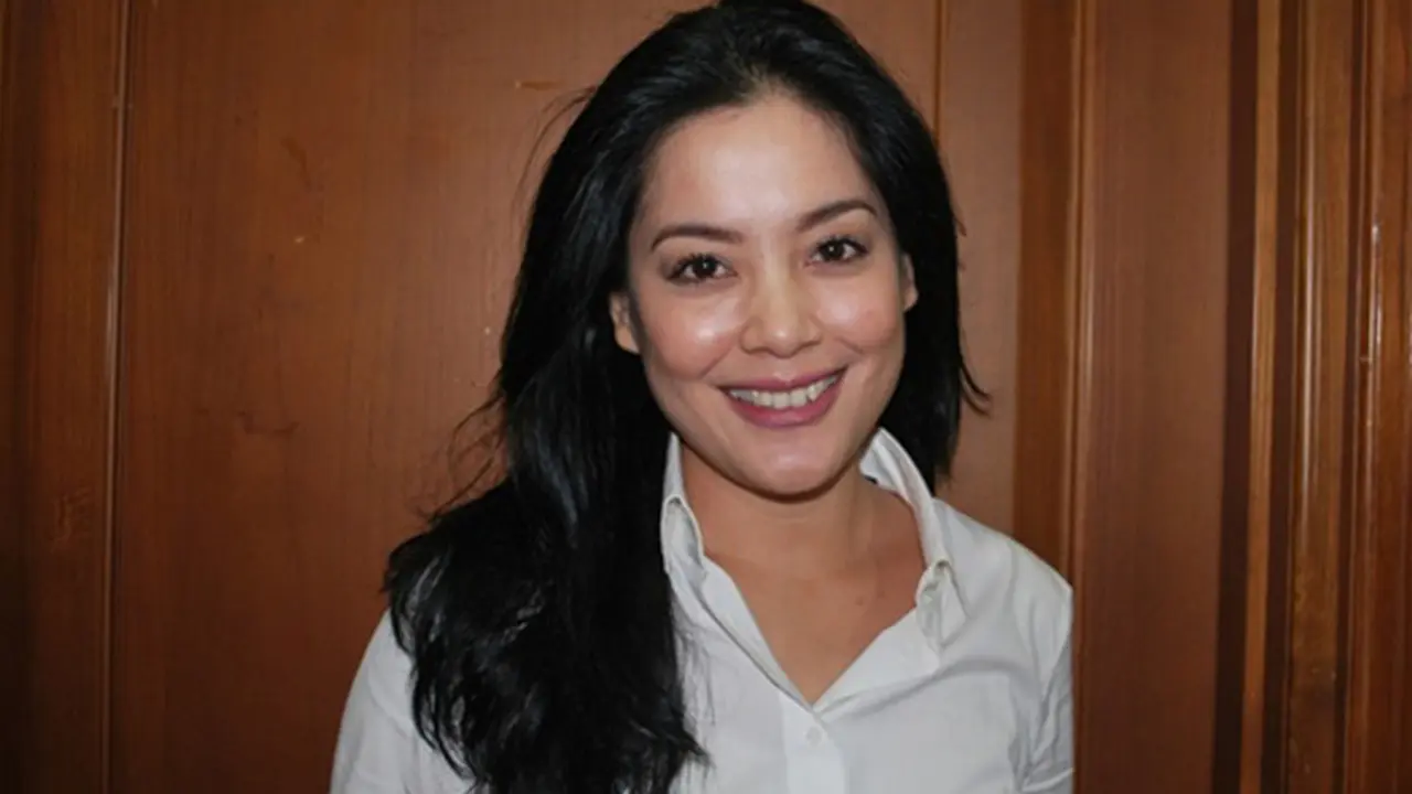 5 Fakta Hidup, Cinta, dan Air Mata Lulu Tobing