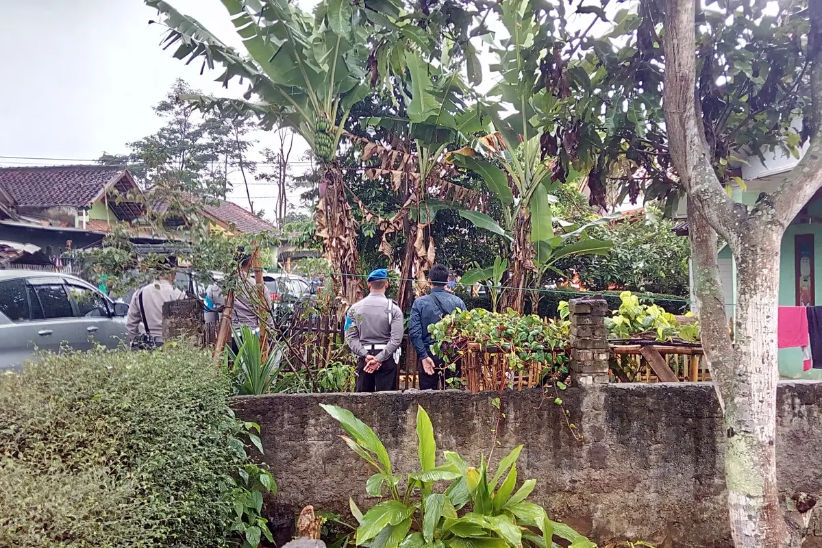 20170601-penggeledahan-garut-teroris