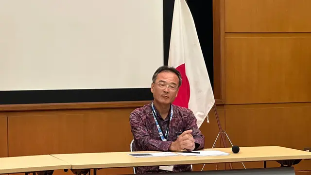 Kepala Perwakilan Kantor JICA Indonesia Yasui Takehiro (kanan) dalam pernyataan pers mengenai proyek pembangunan MRT Jakarta rute baru. (Liputan6/Benedikta Miranti)