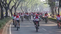 Peserta bersepeda pada acara Gowes Merdeka di BSD City, Tangerang Selatan, Minggu (18/8/2019). Gowes Merdeka yang diikuti 6.500 peserta dari Grup Astra, TNI-Polri dan komunitas sepeda digelar dalam rangka merayakan HUT ke-74 RI sekaligus mempromosikan gaya hidup sehat. (Liputan6.com/Fery Pradolo)