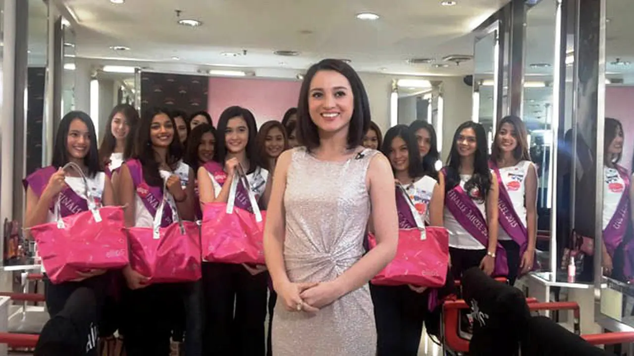 Rahasia Rambut Sehat Ternutrisi Julie Estelle