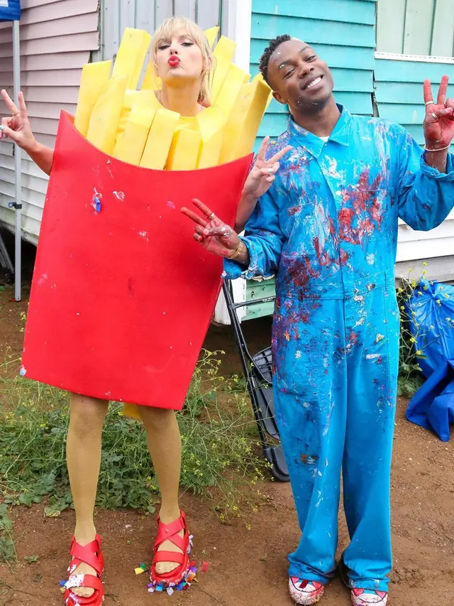 [Fimela] Taylor Swift dan Katy Perry