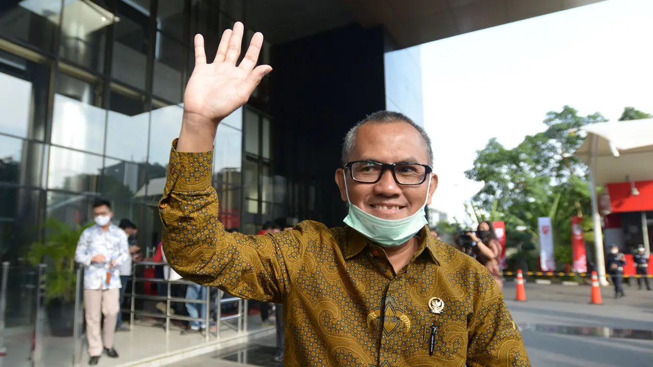 Ketua Komisi Yudisial Datangi KPK