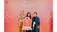 Perancang Busana, Didiet Maulana, Head of Marketing Growth Shopee Indonesia, Monica Vionna dan Produsen Batik Lokal, Damakara Official di kegiatan workshop batik styling bertajuk Cerita Batik Masa Kini.