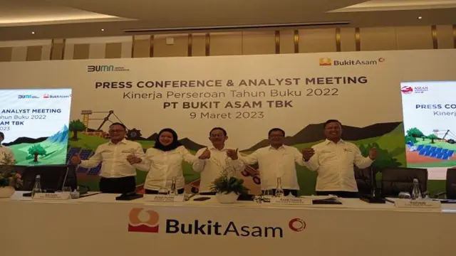 Konfrensi pers kinerja tahun buku 2022 PT Bukit Asam Tbk (PTBA), Kamis, 9 Maret 2023. (Foto: Liputan6.com/Elga N)