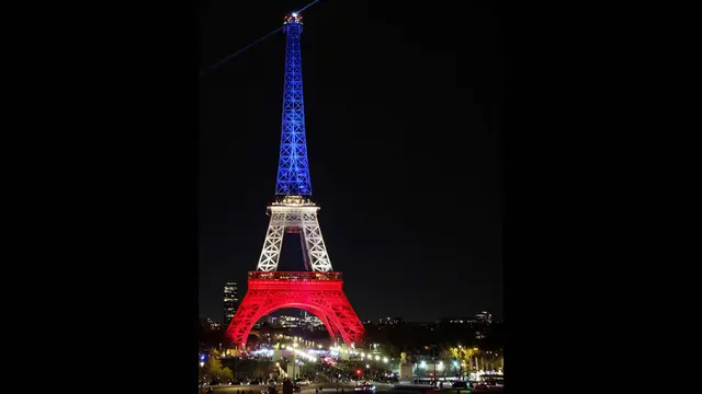 Peringati Satu Dekade Tragedi Berdarah, Warna Bendera Prancis Terangi Menara Eiffel