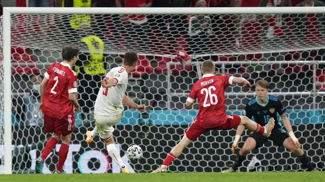 FOTO: Denmark Lumat Rusia 4-1 di Euro 2020
